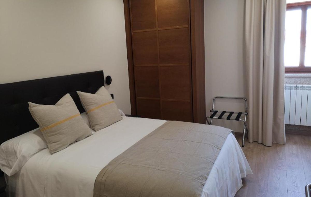 Casa Rural El Camino Real****: 1 noche con desayuno y cena para 2 personas