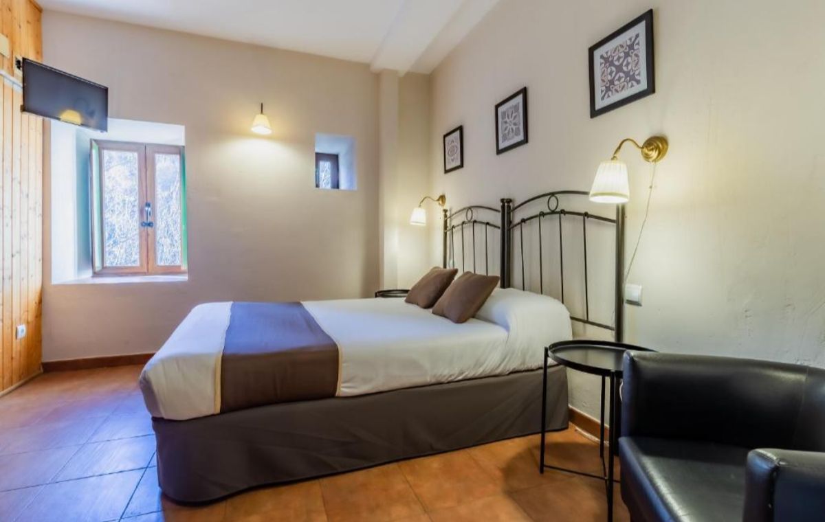  Posada peña Pintada:1 noche en hab.superior con desayuno para 2 personas 