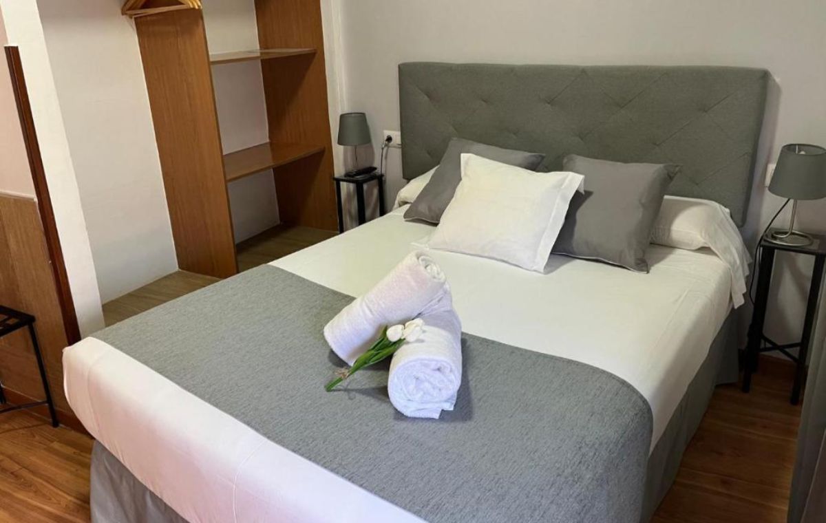 Hospedería Luis de Góngora: 1 noche con desayuno + detalle de bienvenida para 2 personas