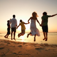 Sesión fotográfica familia en estudio o exteriores