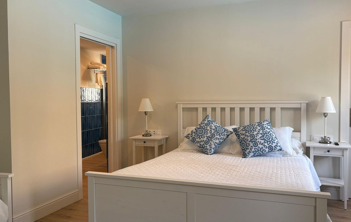 Hotel Antiga: 1 nit d’allotjament en triple + esmorzar per a 2 adults + 1 nen