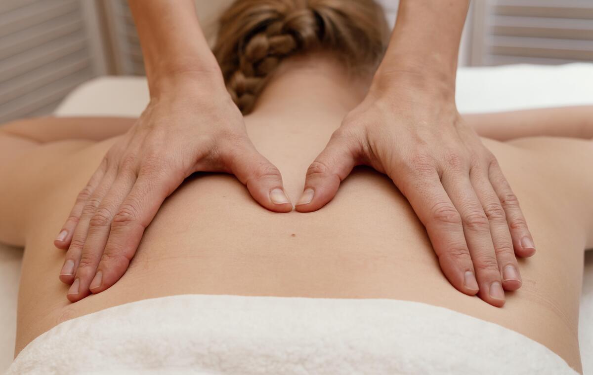 CLAU STUDIO:  Zen Lumière