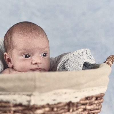 Sesión fotográfica newborn en estudio o a domicilio