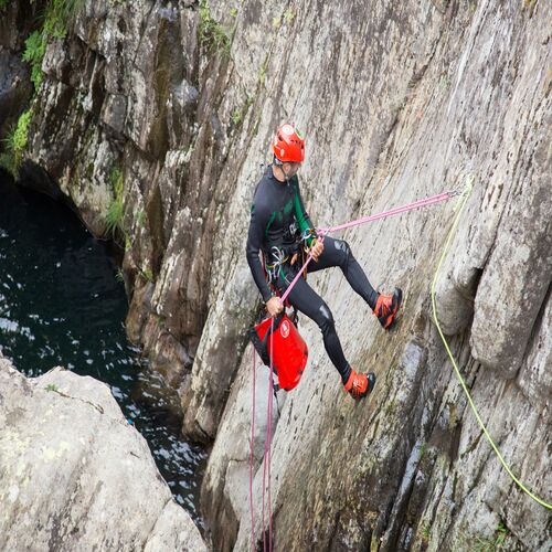 Barranquismo en Somosierra para 1 persona.