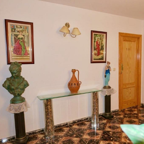 Hostal Jaufil: 1 Noche de Alojamiento - Para 2 Adultos + 1 Niñ@