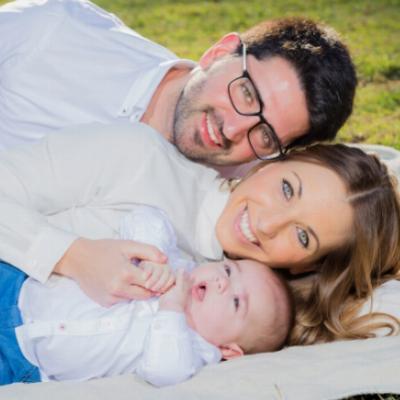 Sesión fotográfica familiar en exteriores