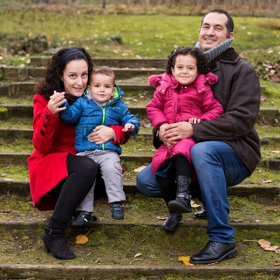 Sesión fotográfica familiar  en estudio, exterior o a domicilio