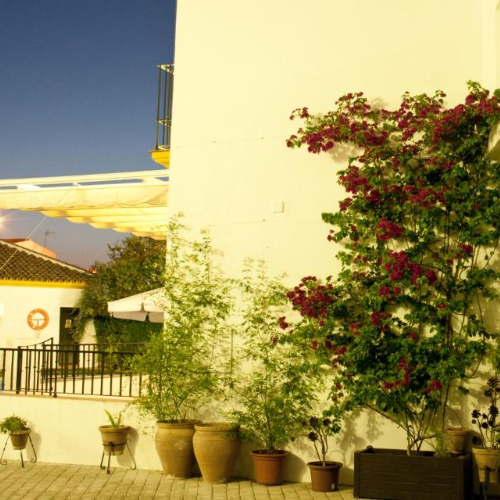 2 Noches de Alojamiento- Para 2 Adultos + 1 niñ@