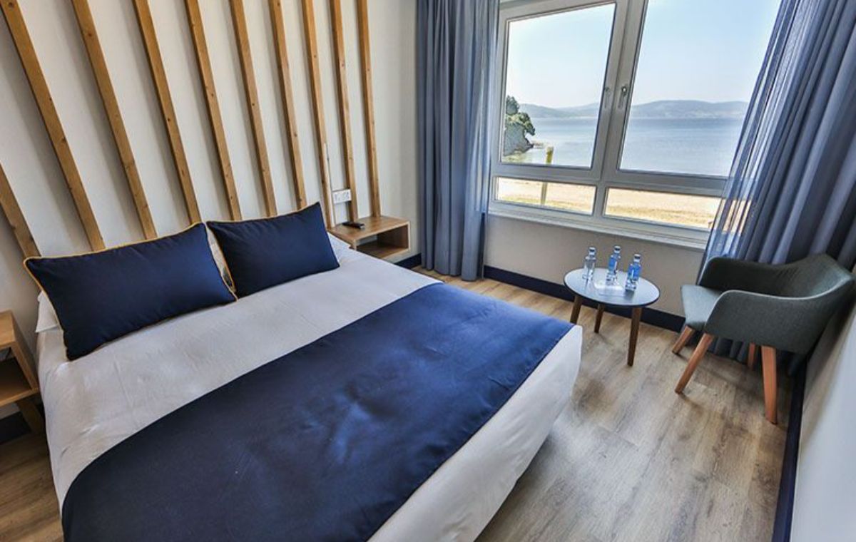 Hotel Playa de Camariñas: 1 noche de alojamiento en doble para 2 personas