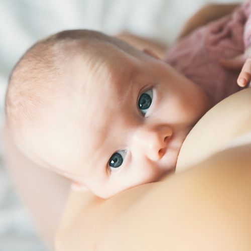 Masaje infantil y lactancia