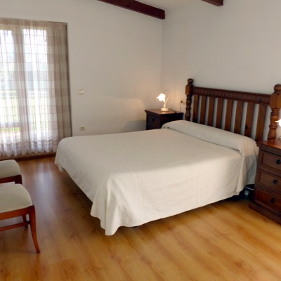 Casa La Tórtola : 1 noche con desayuno para 2 adultos + 1 niño.