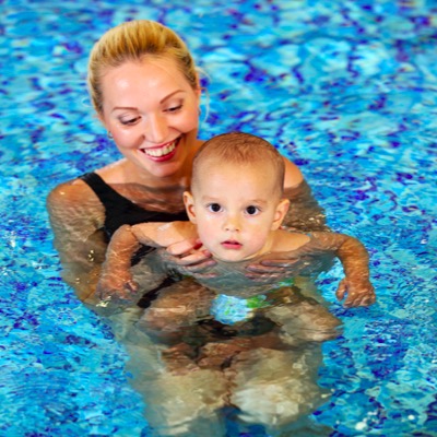 Natación para bebés