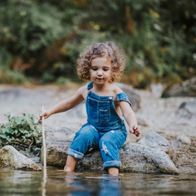 Sesión fotográfica para niños en exteriores o a domicilio