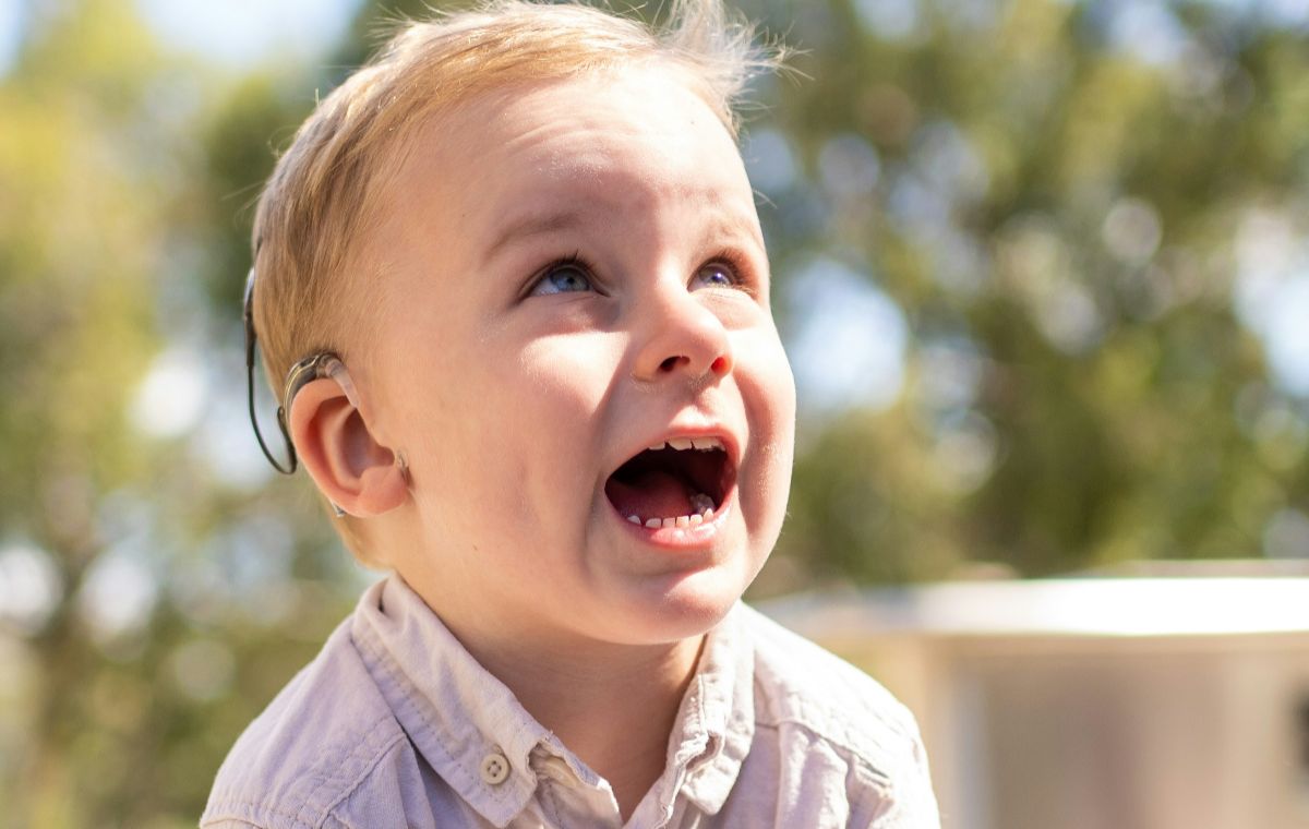 Sesión fotográfica profesional infantil en estudio